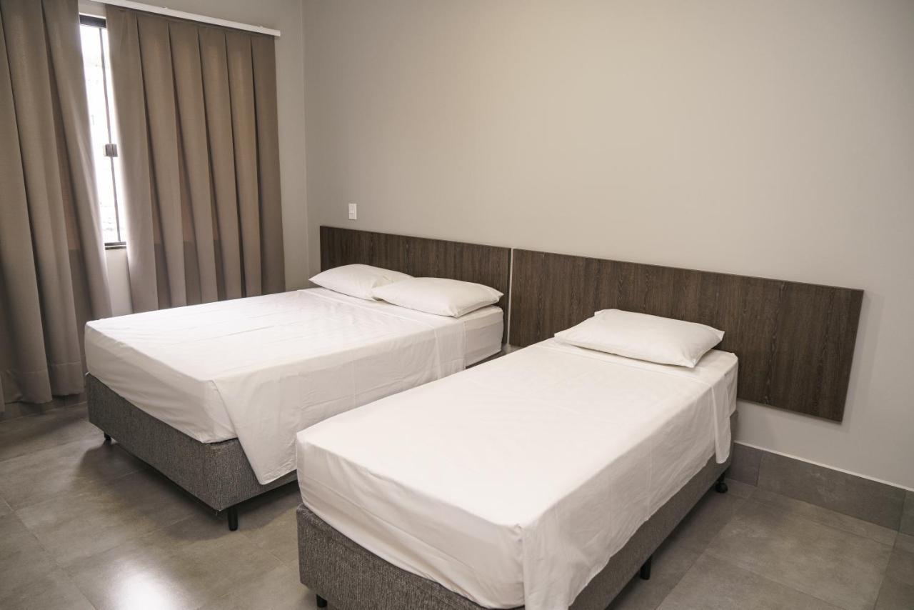 Apartamento Flat Com Lavanderia Compartilhada Em Foz *