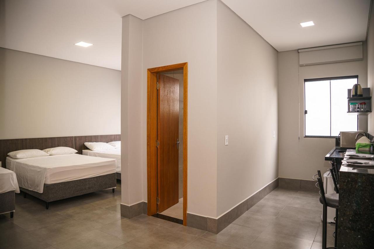 Flat Com Lavanderia Compartilhada Em Foz *